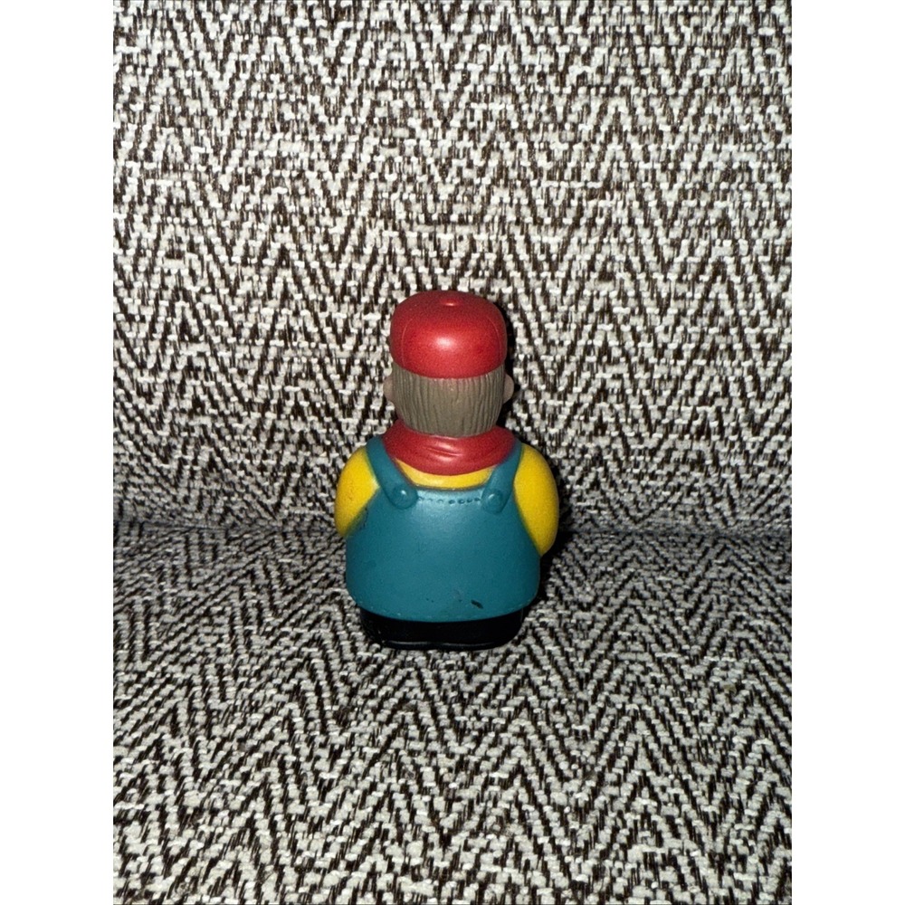 Battat Big Red Barn‎ Replacement FARMER Action Figure - Picture 2 of 3
